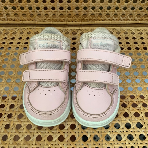 Baby Girls Pink Adidas Sneakers Velcro 4 4K - Picture 3 of 5